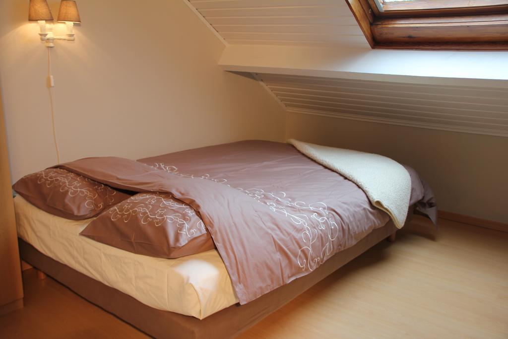 B&B Huize Bex Pelt Bilik gambar